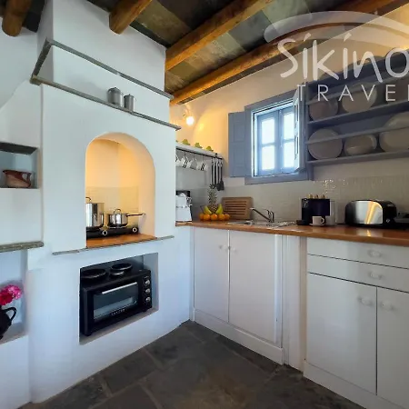 Traditional Maisonette With Picturesque Chora View