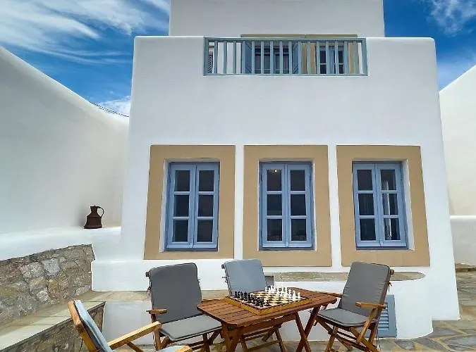 Traditional Maisonette With Picturesque Chora View Casa vacanze *